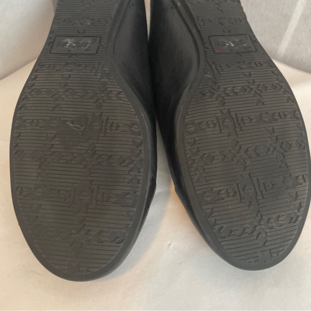 Zodiac Sadie 7.5 Black Leather Flat Shoes Slip On Woven Strap Work Casual Travel - Picture 10 of 12